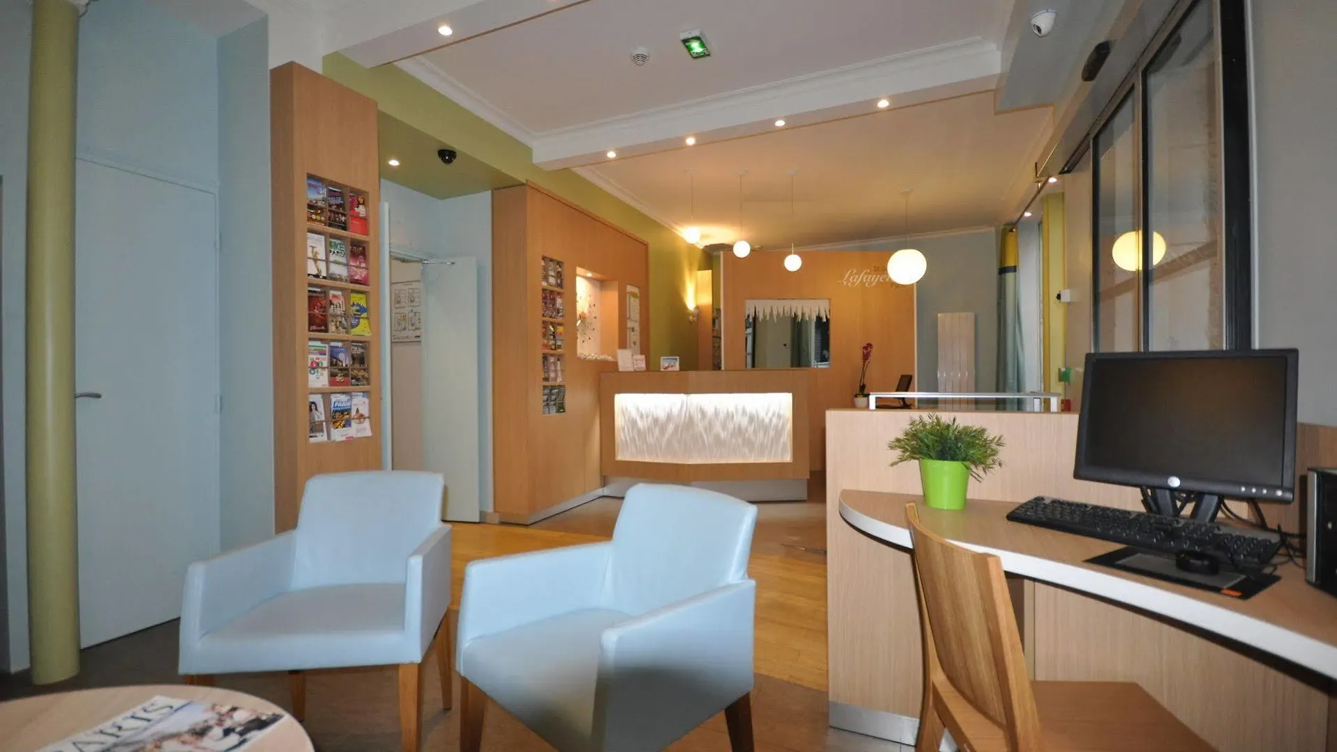 ***  Saint Georges Lafayette Hotel Paris France