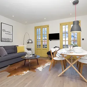 Chalet Suisse - Alpes Travel - Central - Sleeps 4 Appartement Chamonix